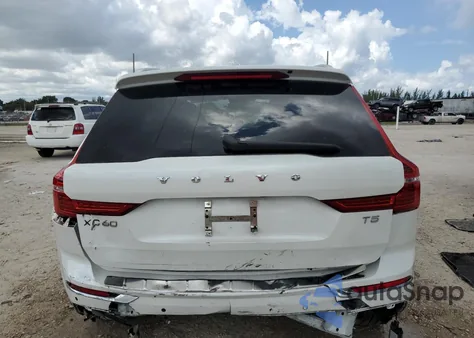 2021 Volvo Xc60 T5 Inscription from USA, damaged, VIN YV4102DL2M1744264